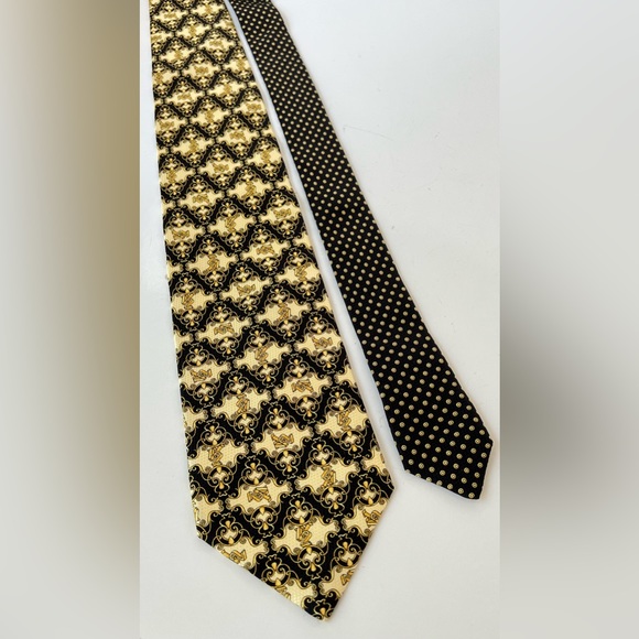 Versace Classic V2 Gold and Black Printed Silk Tie Made in Italy - Picture 3 of 9
